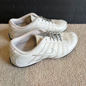Nike Musique lll Training Dance Shoes Women's Size 7.5 White Leather 318076-111